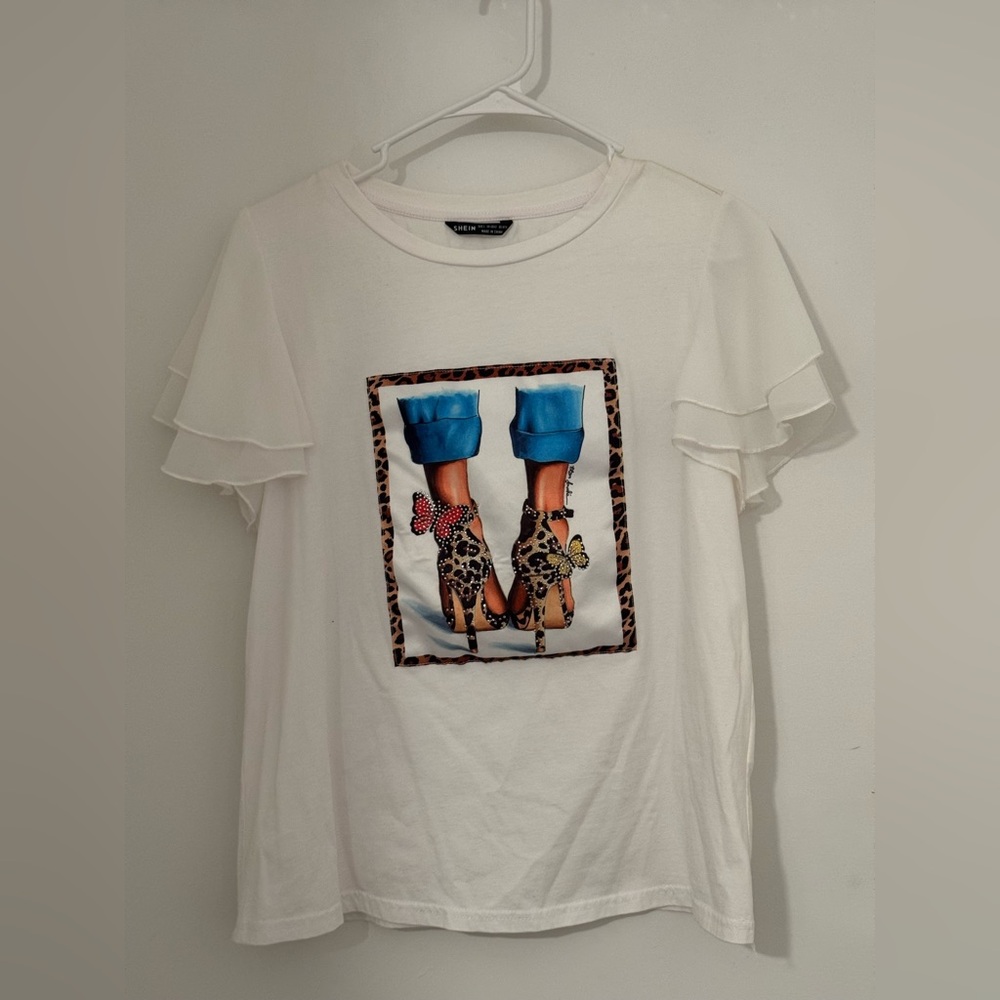SHEIN White Graphic Tee with Leopard Print